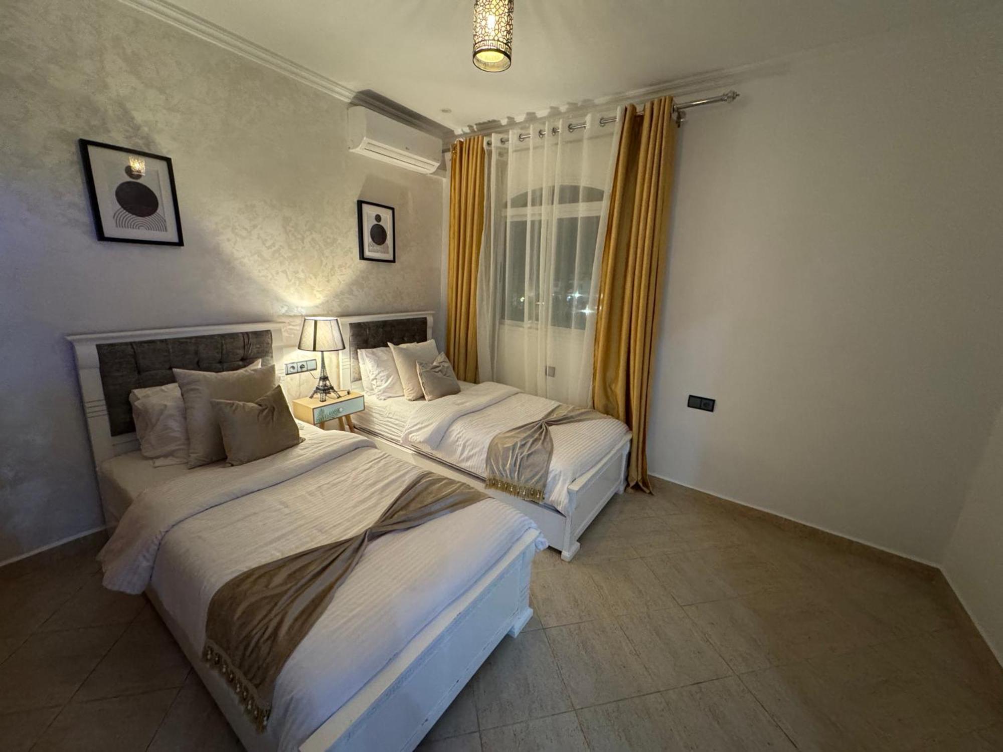 Ramo House Central Comfort With Views 셰프샤우엔 외부 사진