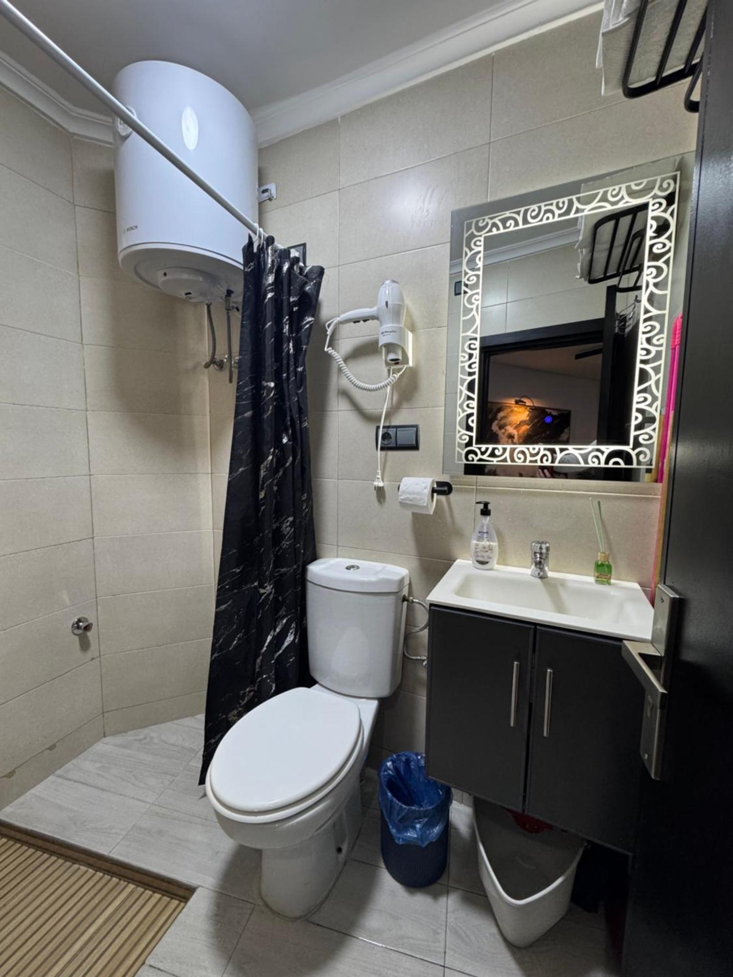 Ramo House Central Comfort With Views 셰프샤우엔 외부 사진
